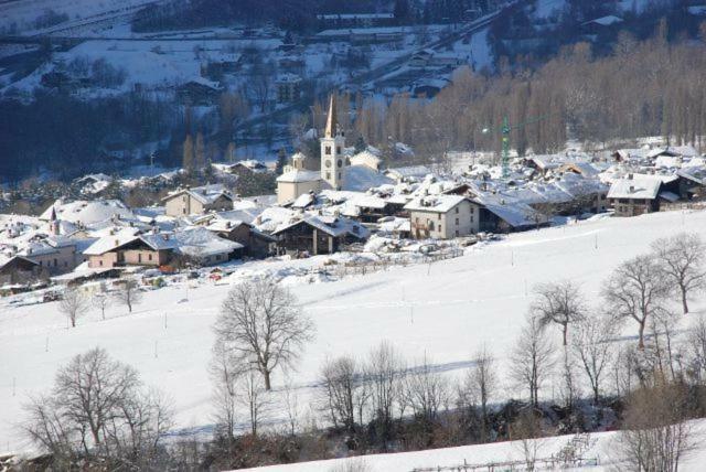 Appartamento Monte Bianco La Salle Kültér fotó